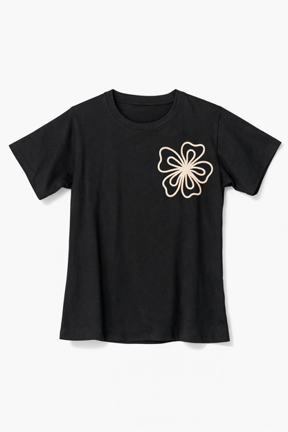 T-Shirt Feminina Bordada Premium – Estampa Exclusiva
